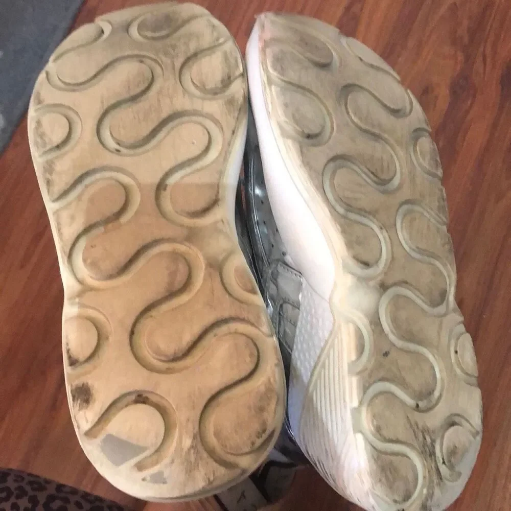 Stella McCartney silver Text sole sneakers, size 7